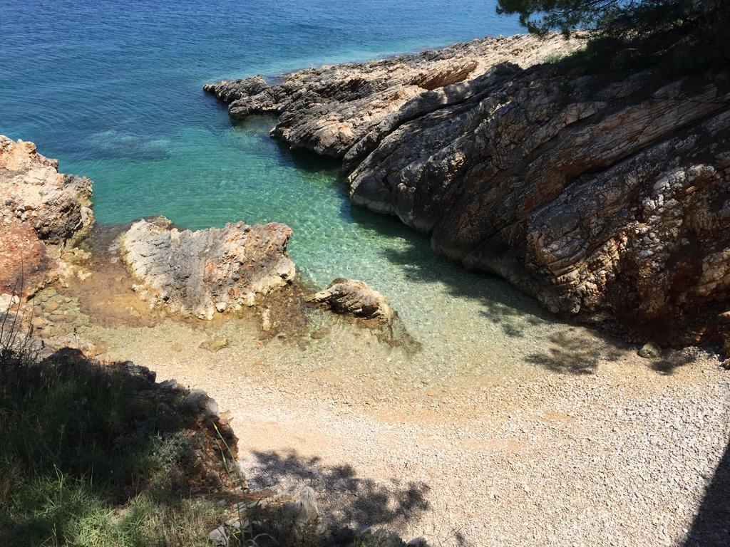 Apartment Maestral Rogač Екстериор снимка